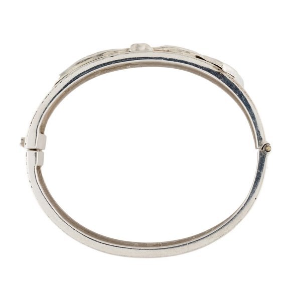 Vintage Sterling Silver .925 Hinged Etched Bangle Bracelet  VINTAGE STERLING SILVER 925  ETCHED HINGED BUCKLE BANGLE BRACELET